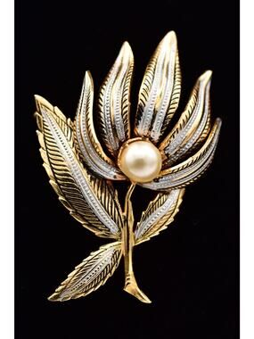 Spain Vintage Two Tone Pearl Flower Brooch Gold Silver Floral Pin Signed BinBP